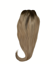 Ass color back peace